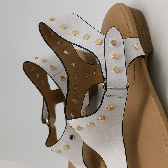 Vaneli White Leather with Gold Studded Toe Post Thong Adjustable Sandal - Picture 3 of 13